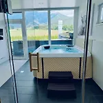 Penthouse Am Golfplatz, Nähe Redbull Ring Apartment *
