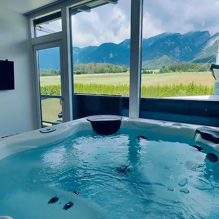 Penthouse Am Golfplatz, Naehe Redbull Ring Apartment Trofaiach