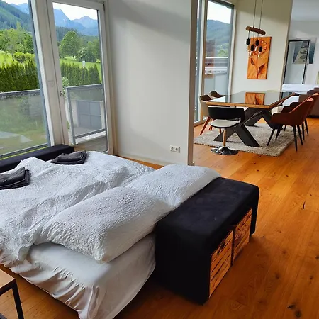 Penthouse Am Golfplatz, Nähe Redbull Ring