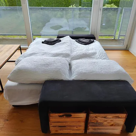 Penthouse Am Golfplatz, Naehe Redbull Ring Apartment *