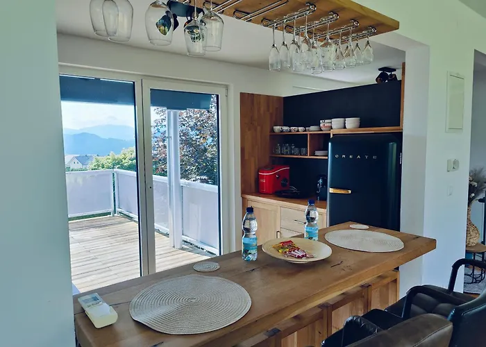 Penthouse Am Golfplatz, Naehe Redbull Ring * Trofaiach