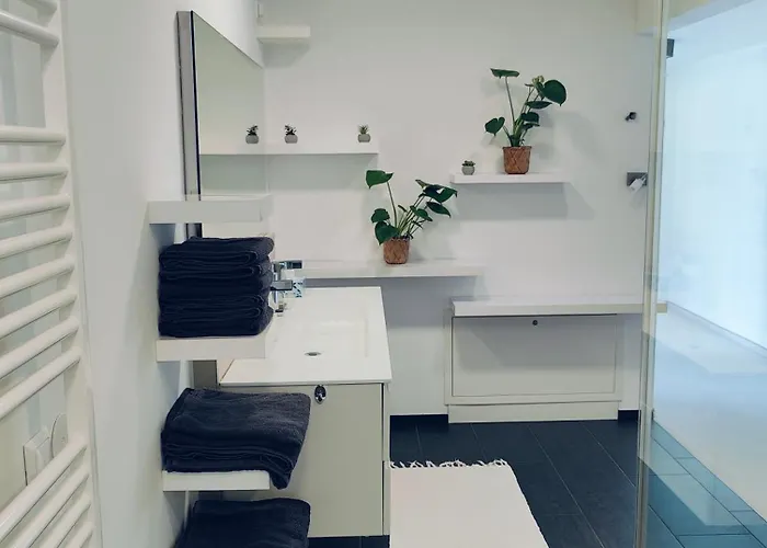 Penthouse Am Golfplatz, Naehe Redbull Ring * Trofaiach